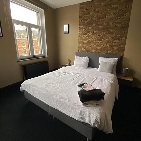Luxury Spa Hotel - Francofolies Buitenkant foto