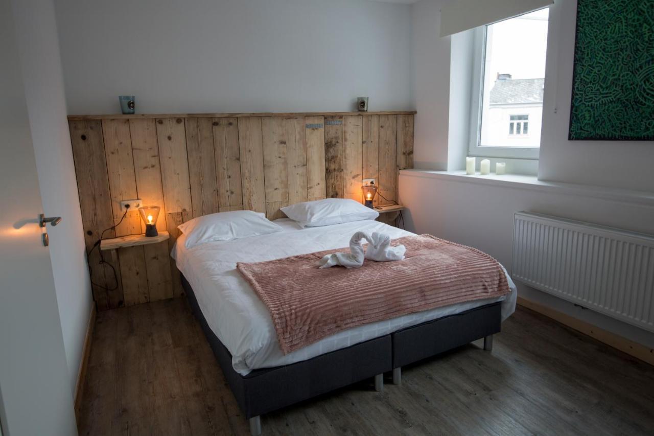 Luxury Spa Hotel - Francofolies Buitenkant foto