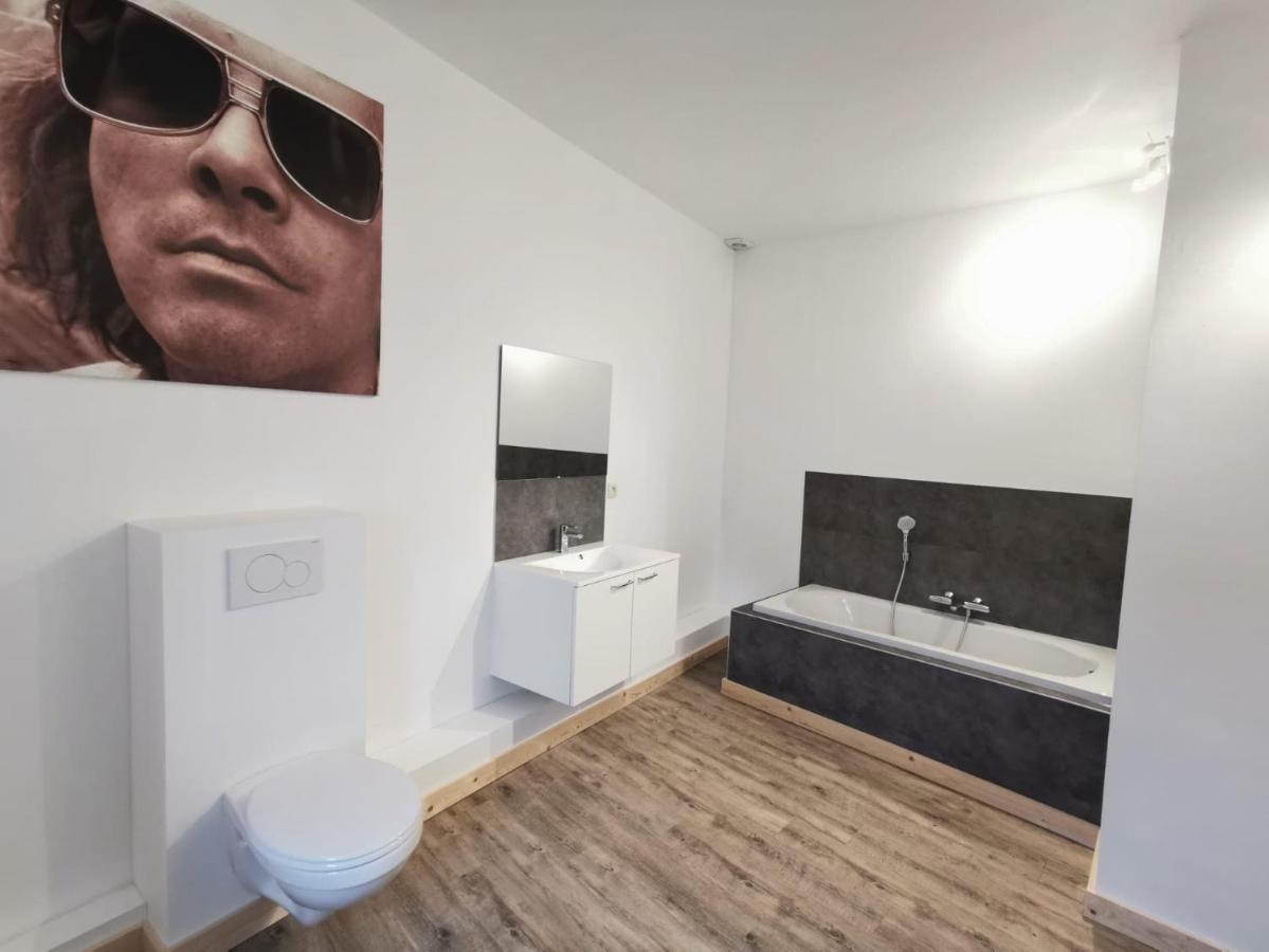 Luxury Spa Hotel - Francofolies Buitenkant foto