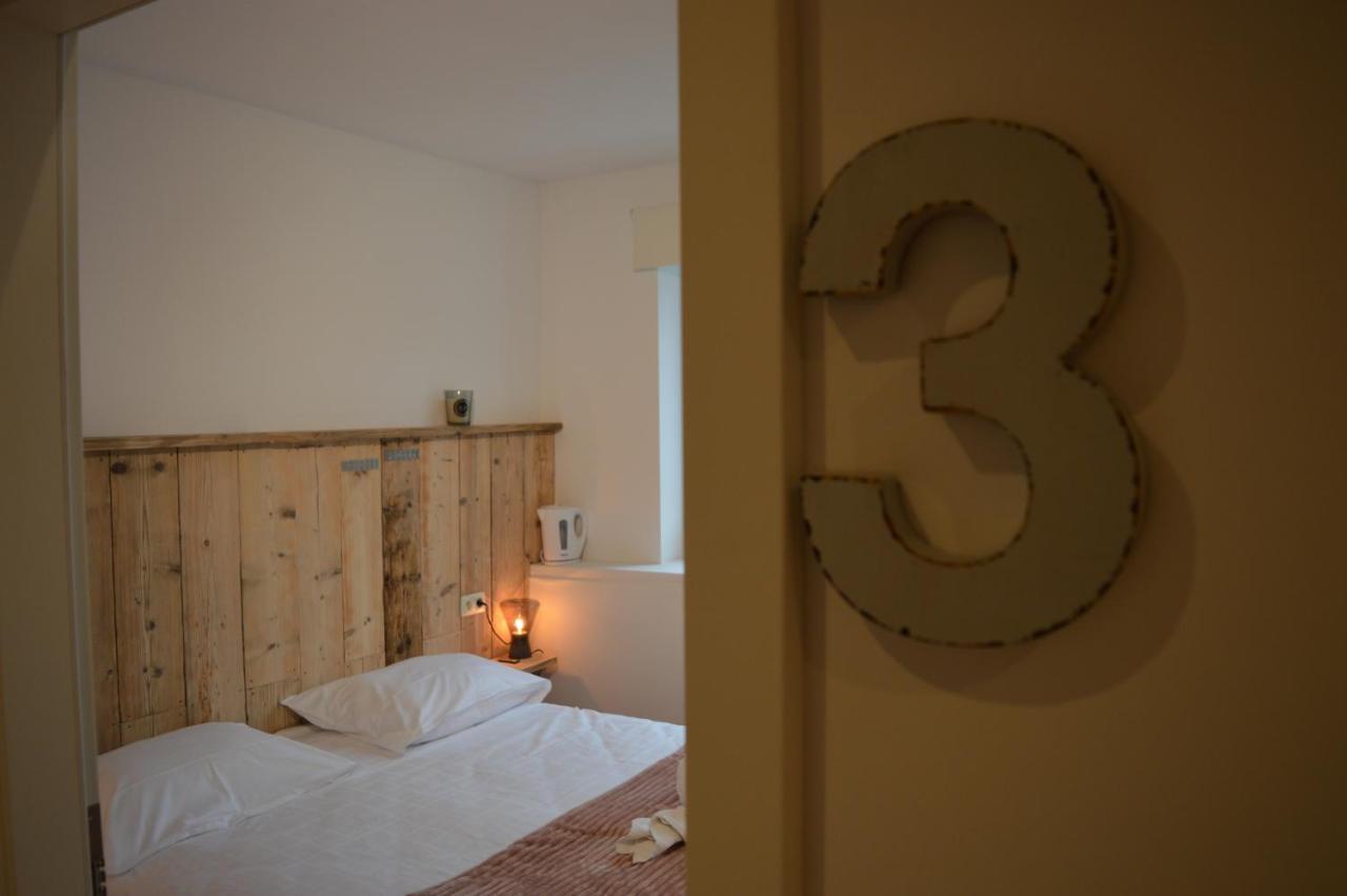 Luxury Spa Hotel - Francofolies Buitenkant foto
