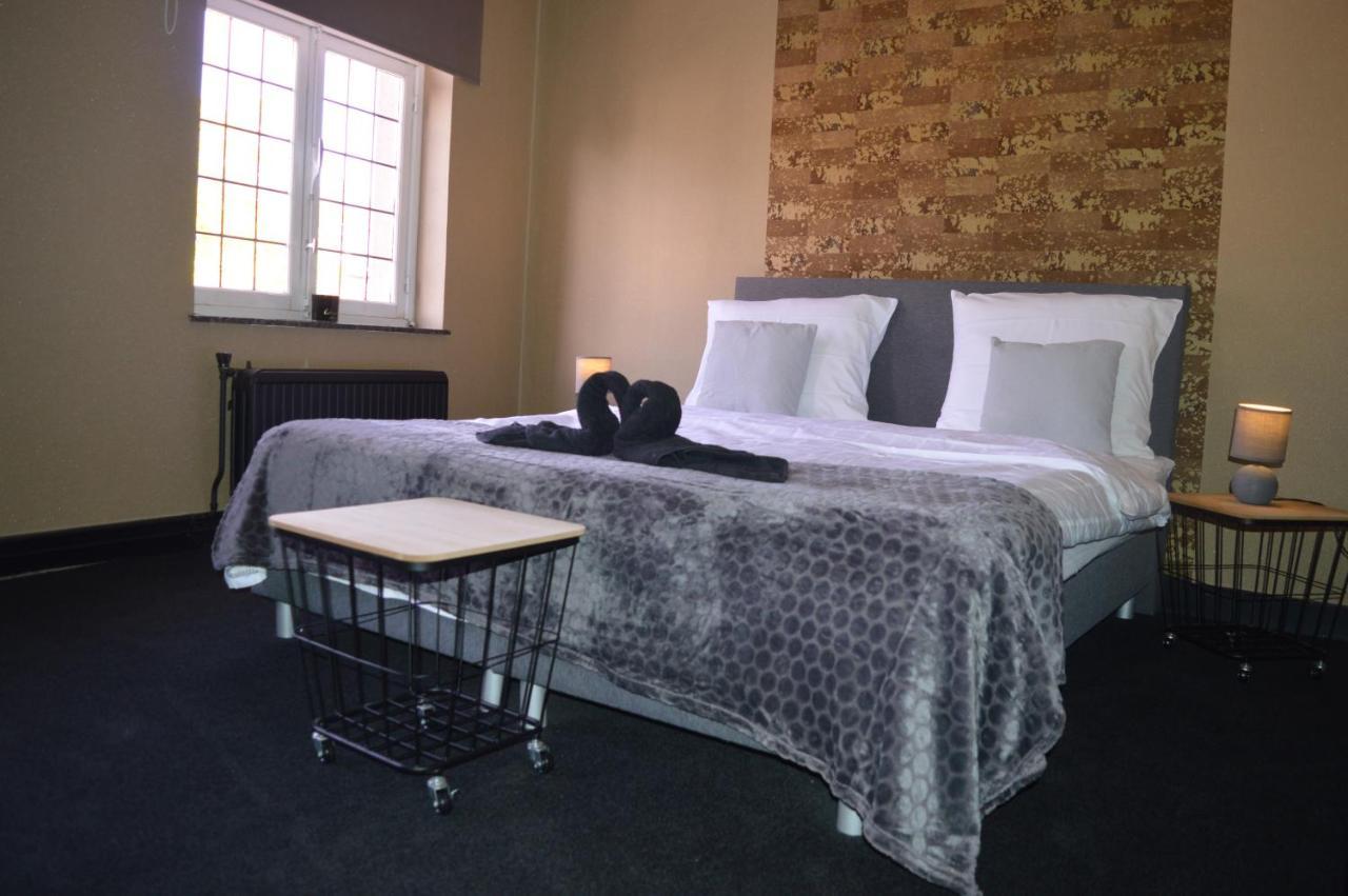 Luxury Spa Hotel - Francofolies Buitenkant foto