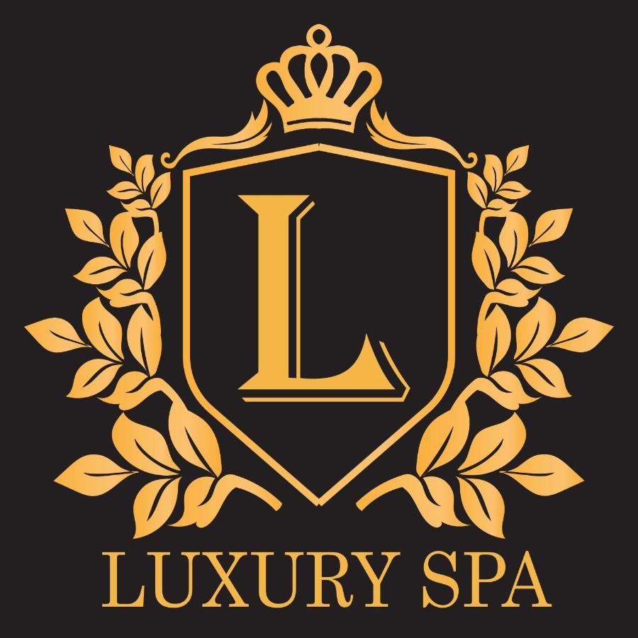 Luxury Spa Hotel - Francofolies Buitenkant foto