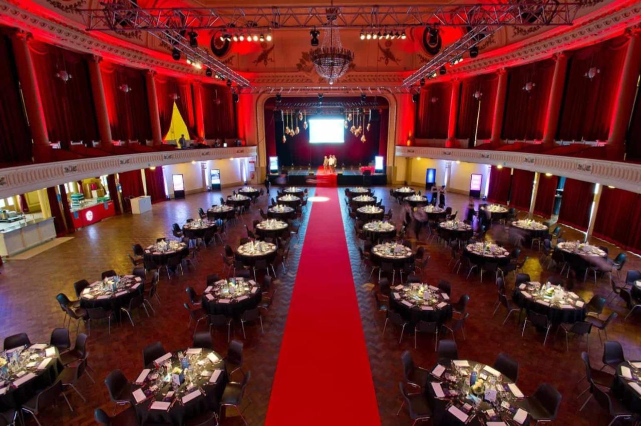 Luxury Spa Hotel - Francofolies Buitenkant foto