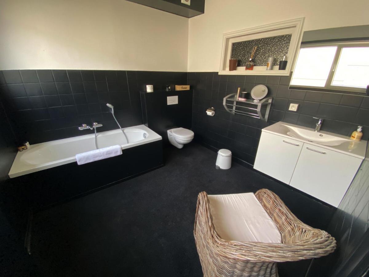 Luxury Spa Hotel - Francofolies Buitenkant foto