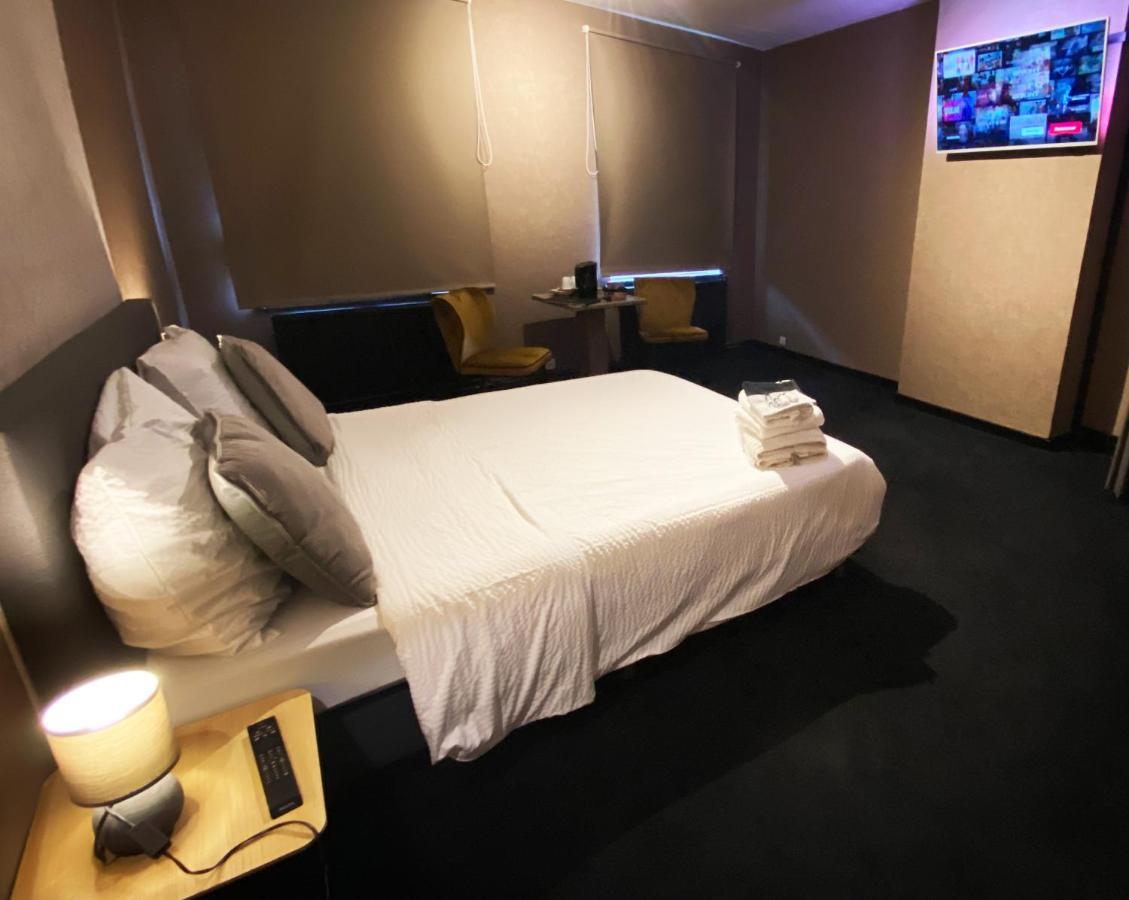Luxury Spa Hotel - Francofolies Buitenkant foto